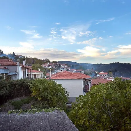 Malevos Traditional *