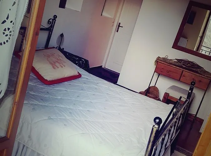 Malevos Traditional Άγιος Πέτρος